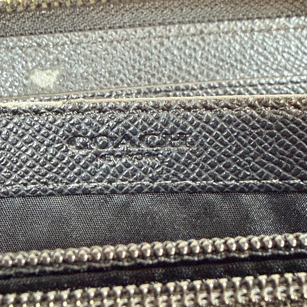 Coach Blue and Black Animal Leopard Print Wallet - Picture 9 of 11